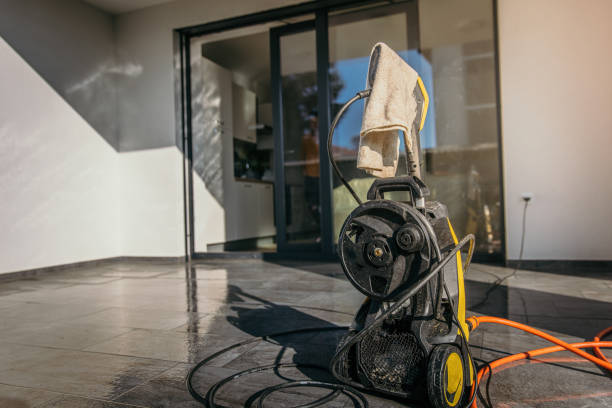 Best Driveway Pressure Washing  in Staples, MN